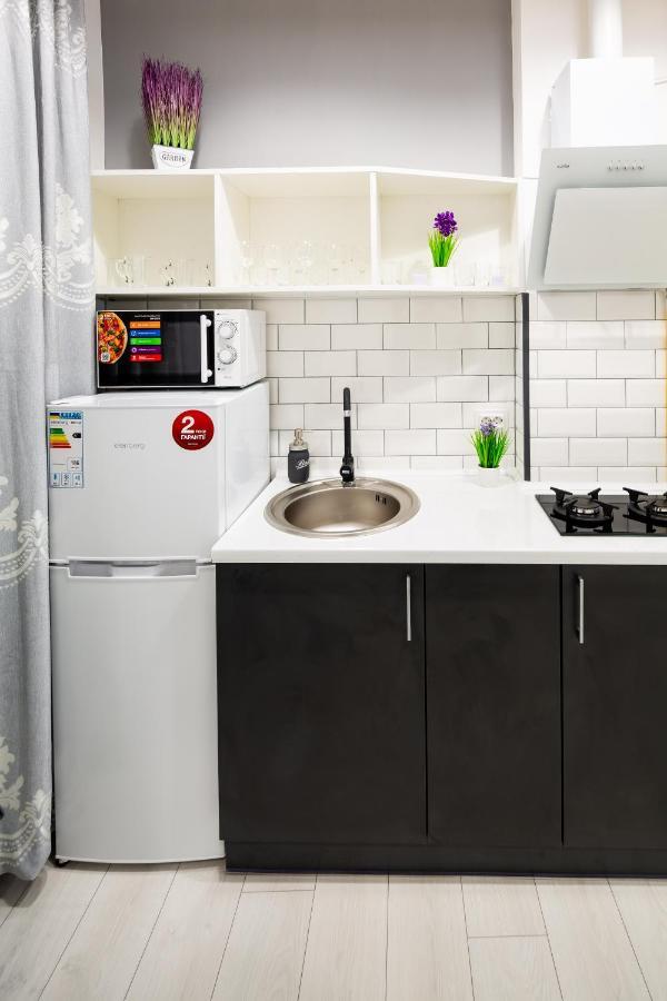 Alfa Apartments Grushevskoho 7 Lviv Bagian luar foto